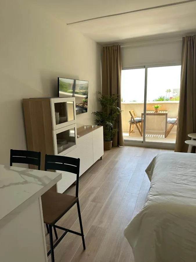 Апартаменты Estudio Primera Linea De Playa Бенальмадена